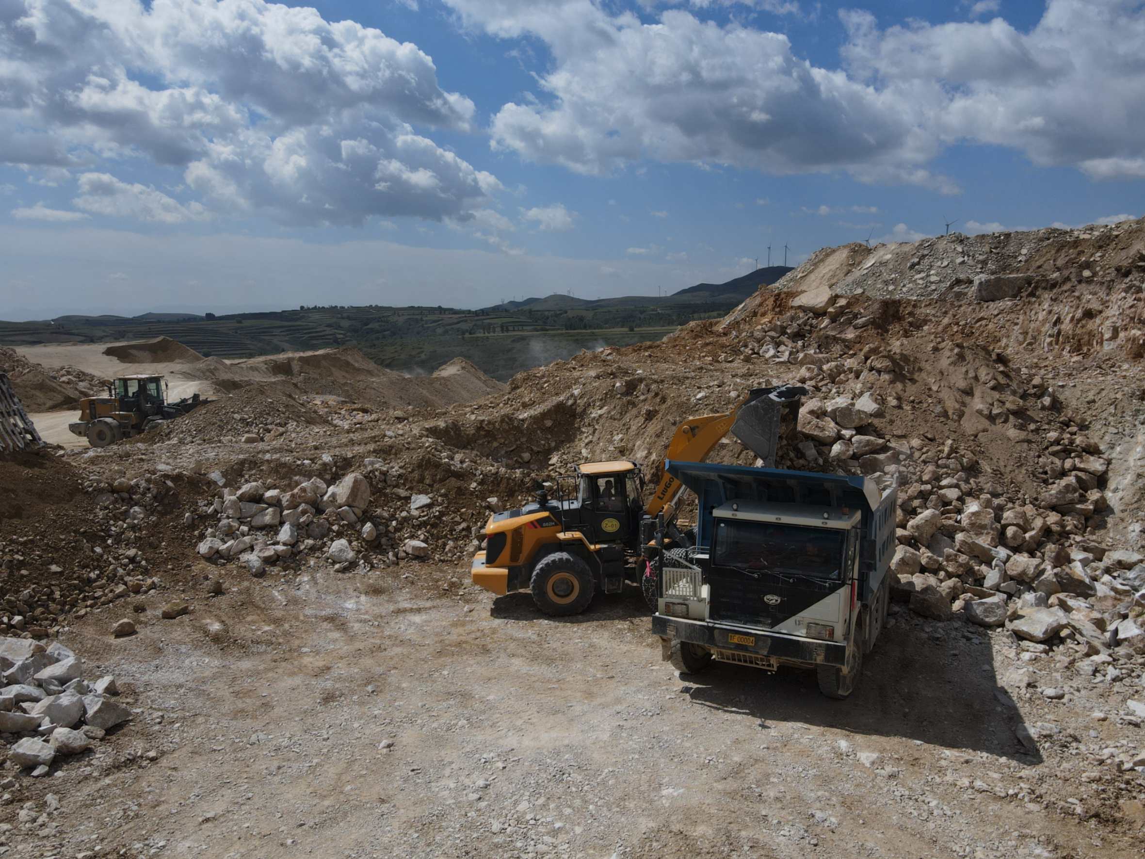 山西朔州某年产300万吨石灰石矿山工程